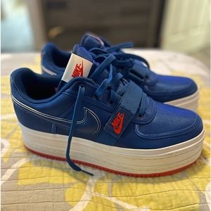 Nike Vandal 2X Women’s Size 12 Blue and Red